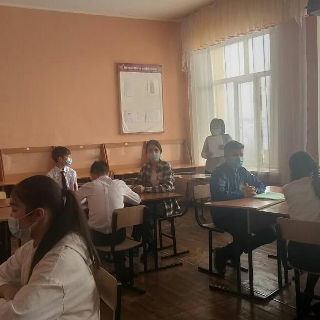 Тәртіпсіздіктің алдын алу онкүндігі барысында жоспарға сәйкес Мектеп директоры, мектеп мұғалімдерімен және оқушылармен "Сыбайлас жемқорлыққа жол жоқ"тақырыбында дөңгелек үстел өтті.